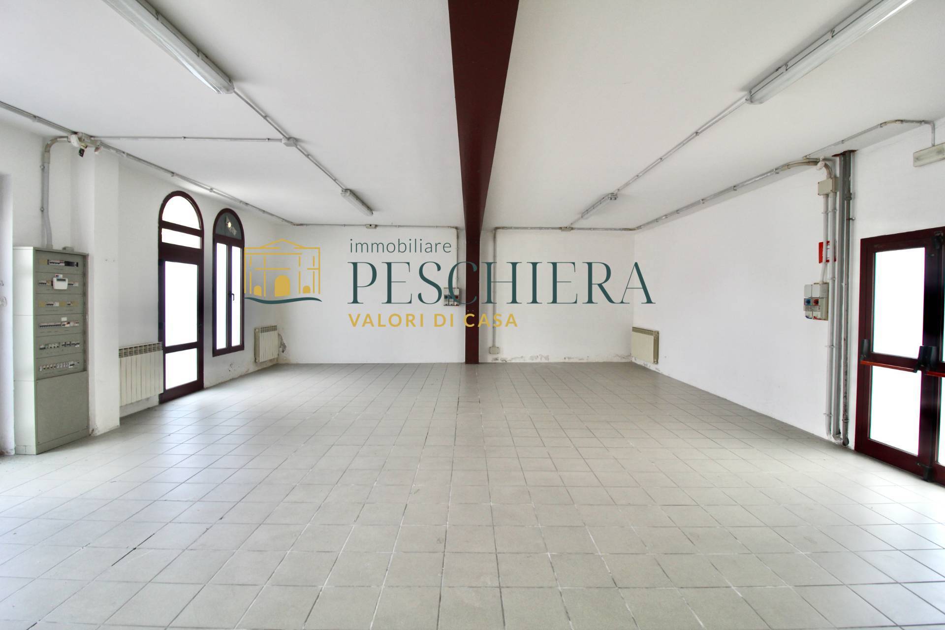 Capannone in affitto a Castelnuovo del Garda, Generica