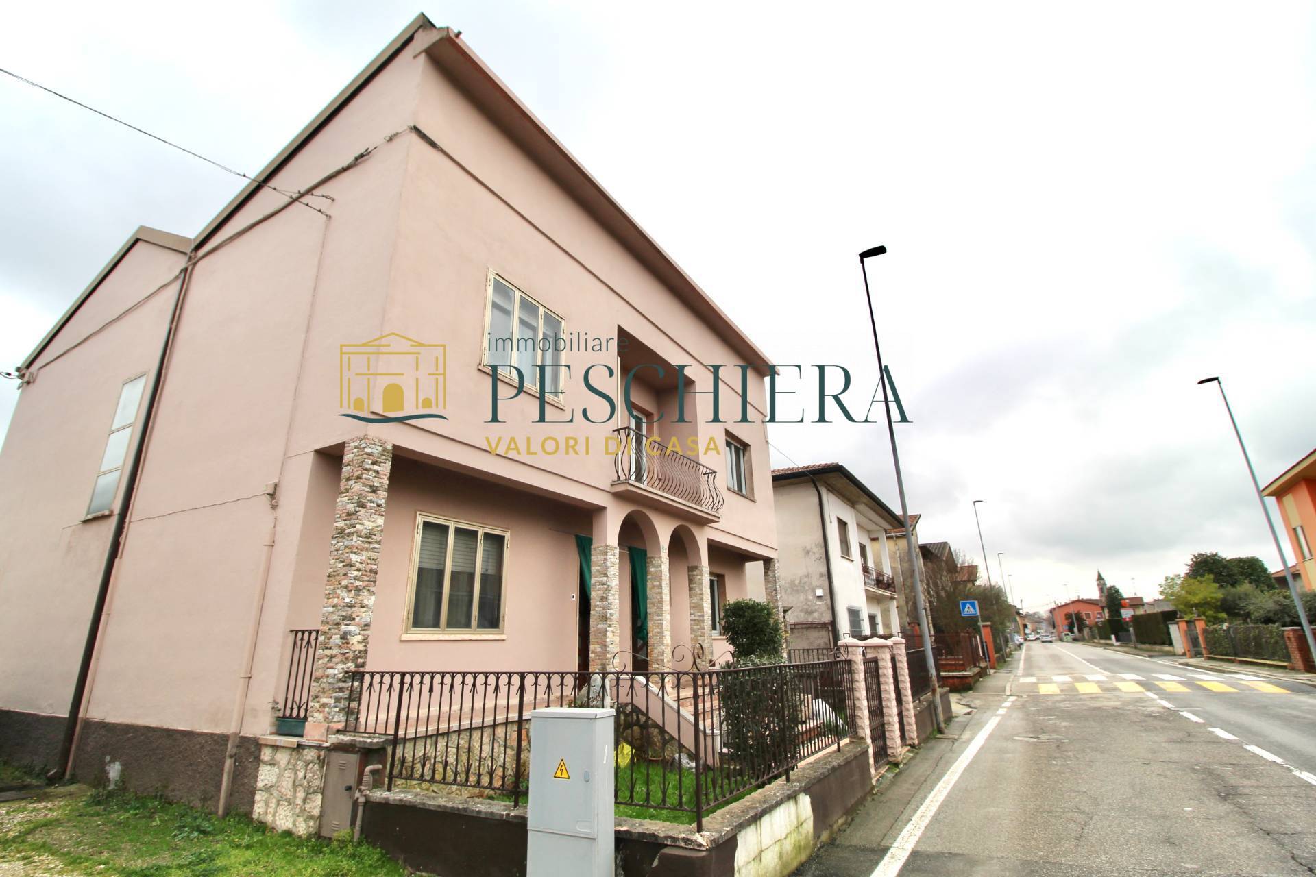 Villa a schiera in vendita a Villafranca di Verona, Quaderni