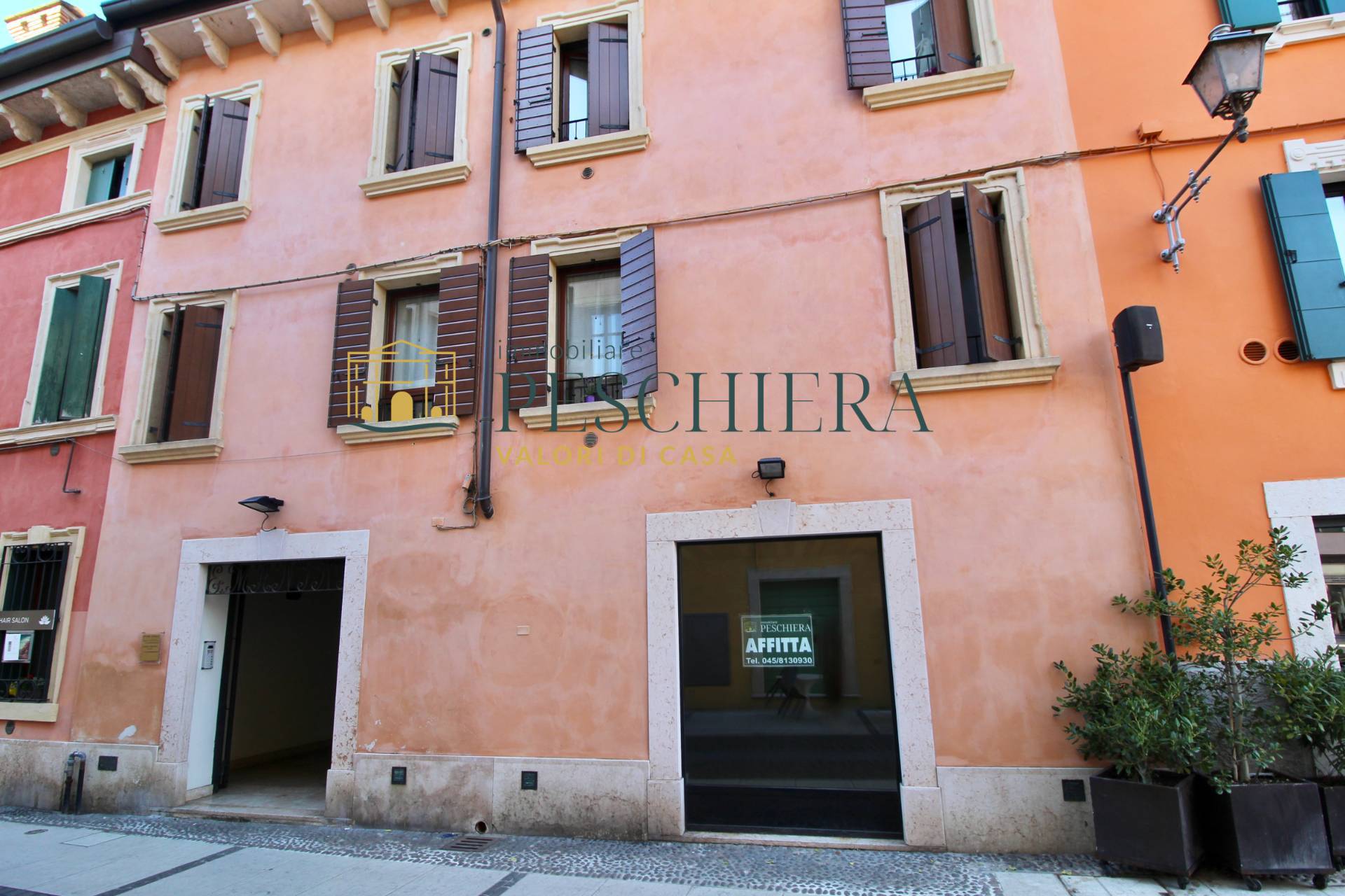 Immobile Commerciale in affitto a Valeggio sul Mincio, Generica