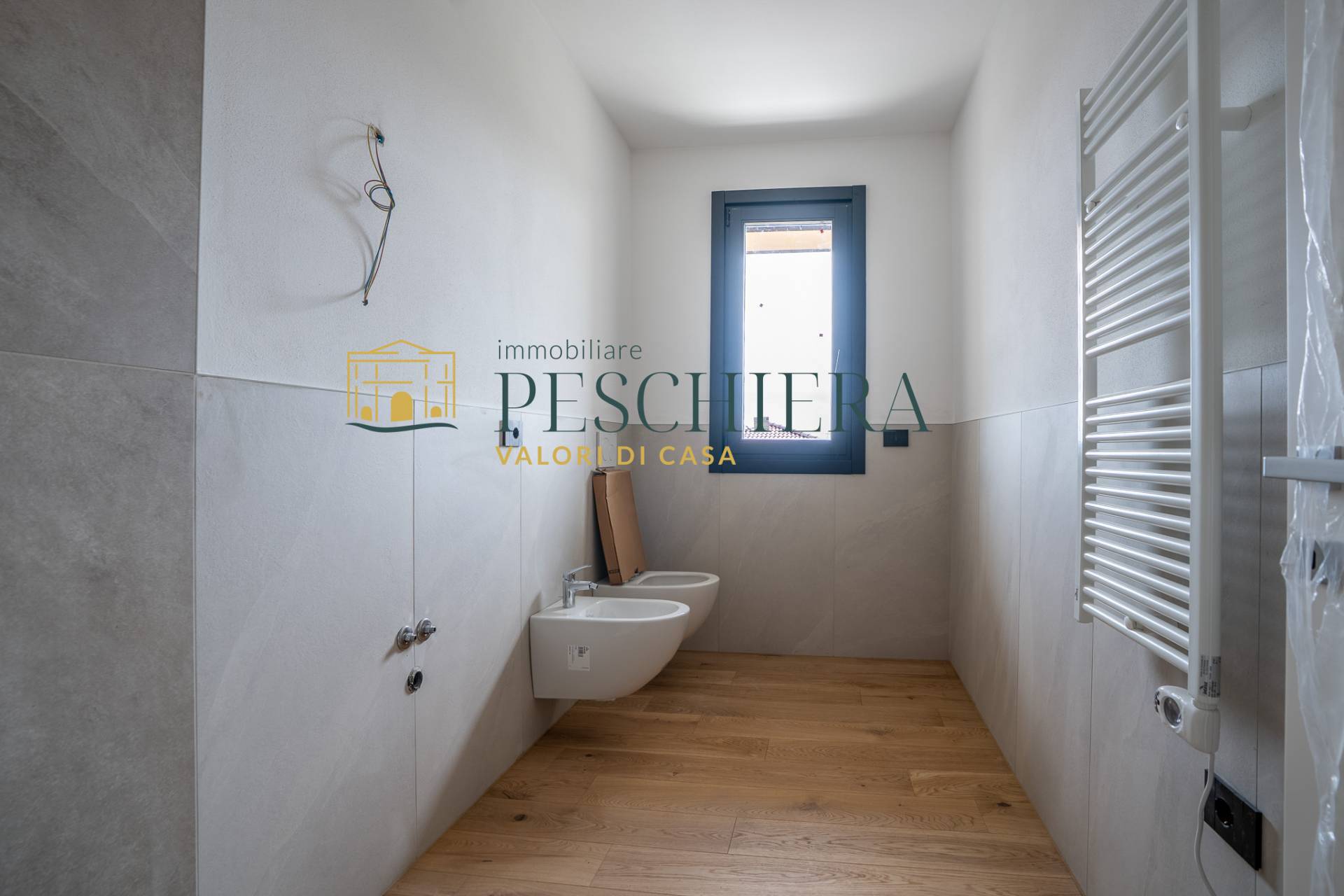 Attico in vendita a Peschiera del Garda, San Benedetto di Lugana