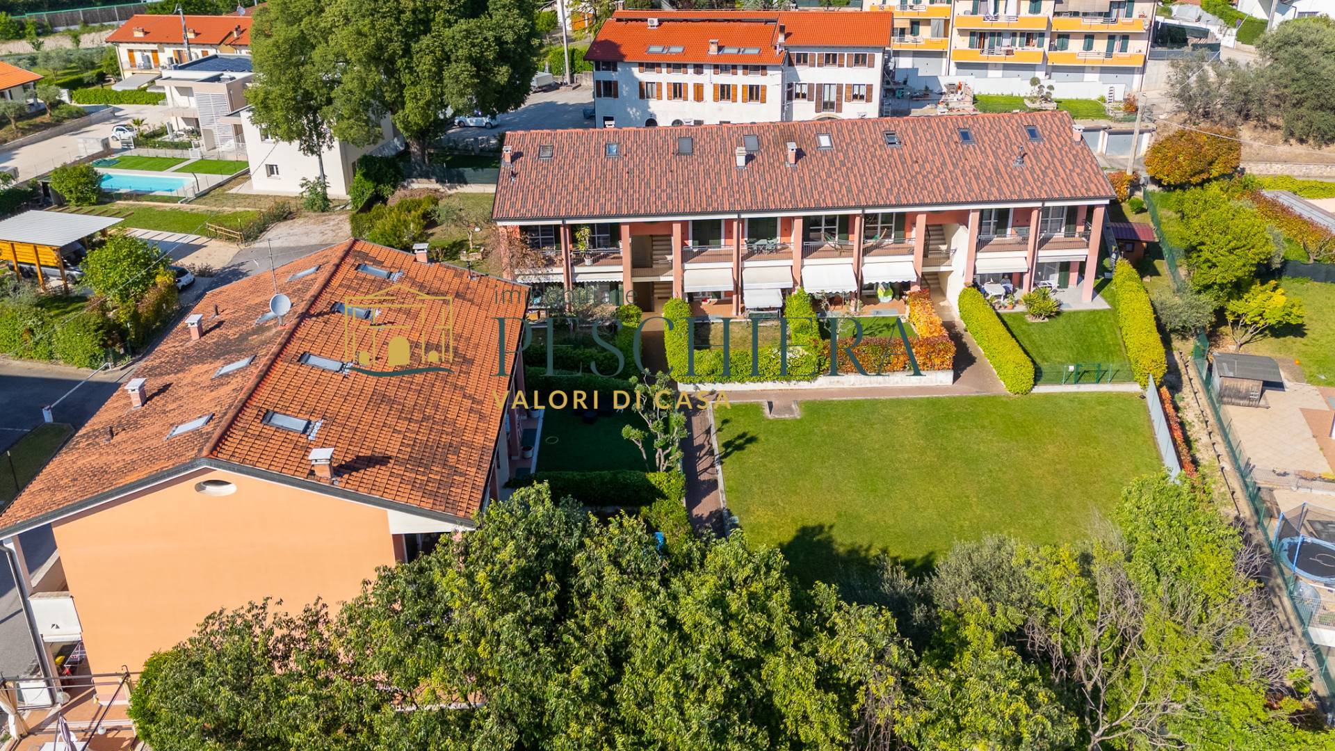 Appartamento in vendita a Peschiera del Garda, Generica