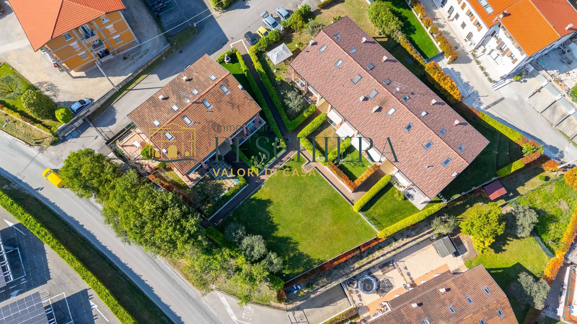Appartamento in vendita a Peschiera del Garda, Generica