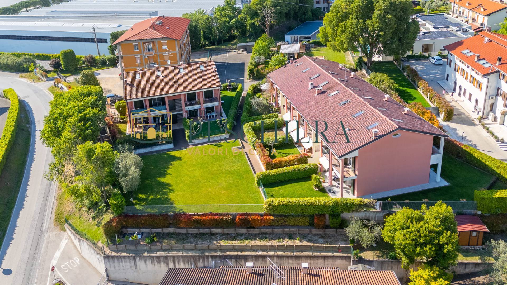 Appartamento in vendita a Peschiera del Garda, Generica