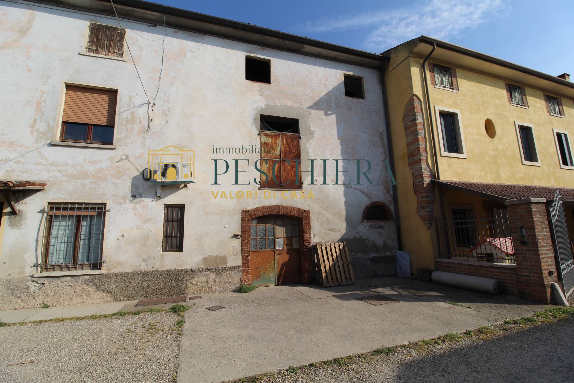 Rustico in vendita a Valeggio sul Mincio, Vanoni