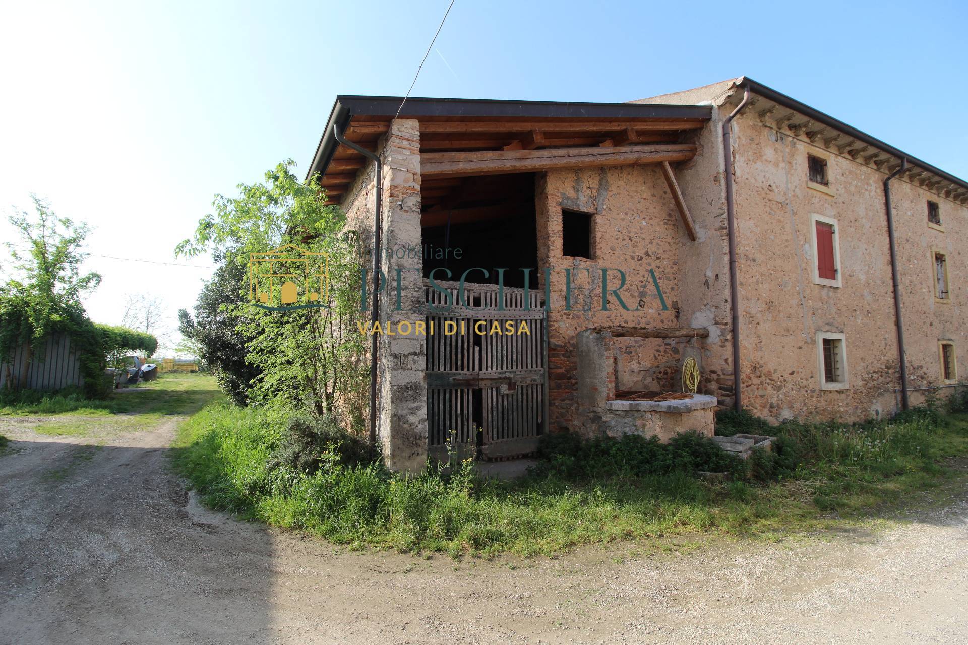 Rustico in vendita a Valeggio sul Mincio, Vanoni