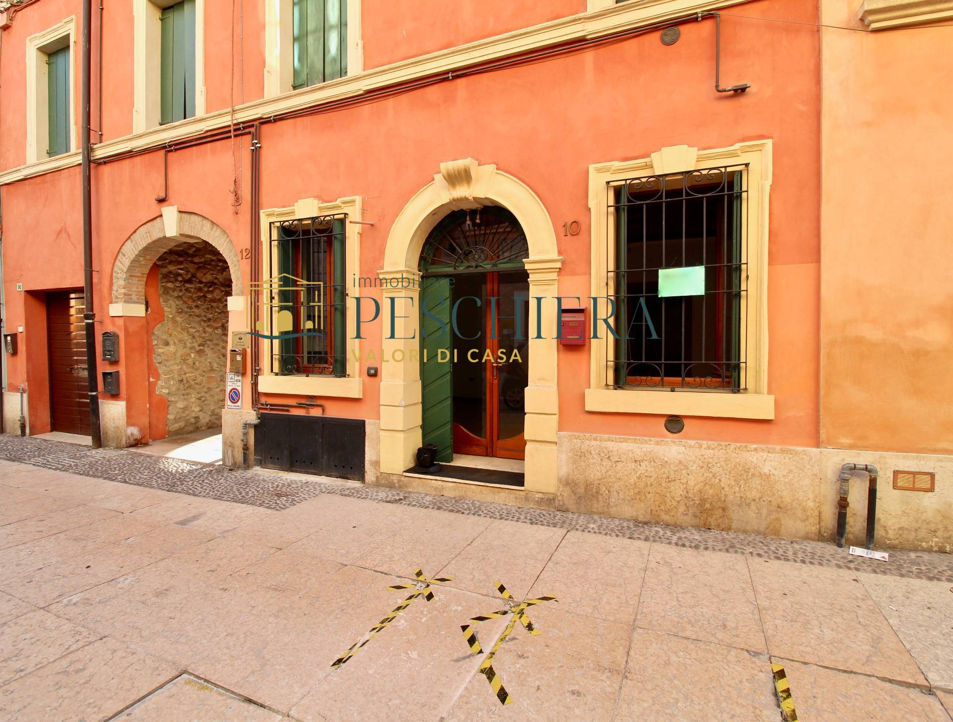 Studio/Ufficio in affitto a Valeggio sul Mincio, Generica