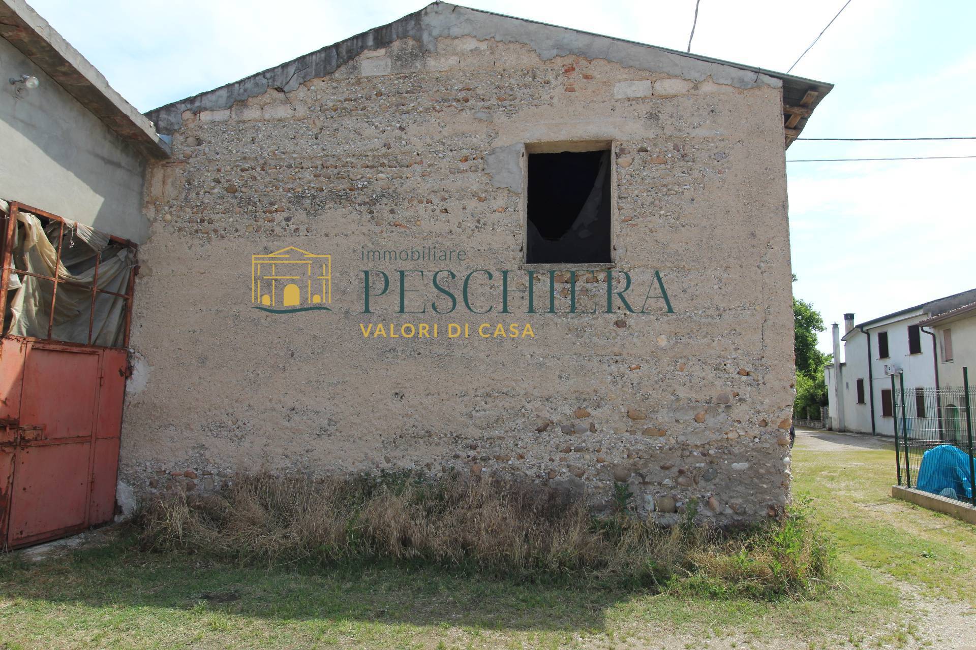 Rustico in vendita a Valeggio sul Mincio