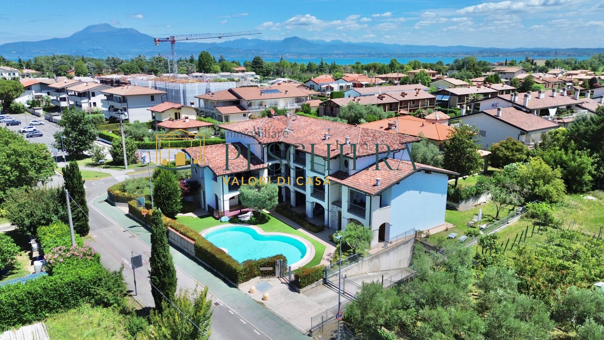Appartamento in vendita a Sirmione, Generica