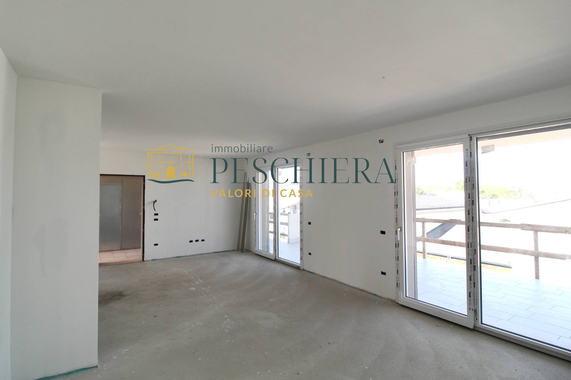 Appartamento in vendita a Valeggio sul Mincio, Salionze