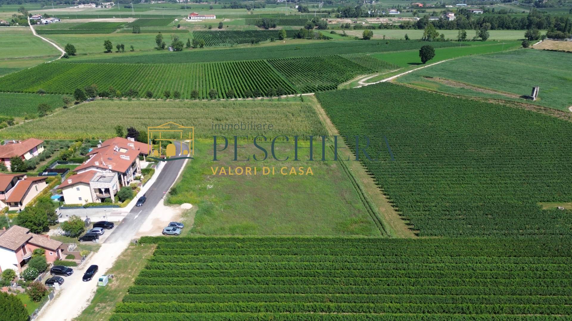 Terreno edificabile in vendita a Castelnuovo del Garda, Generica