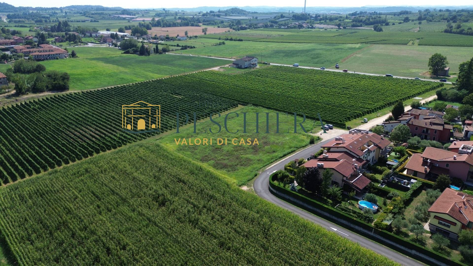 Terreno edificabile in vendita a Castelnuovo del Garda, Generica