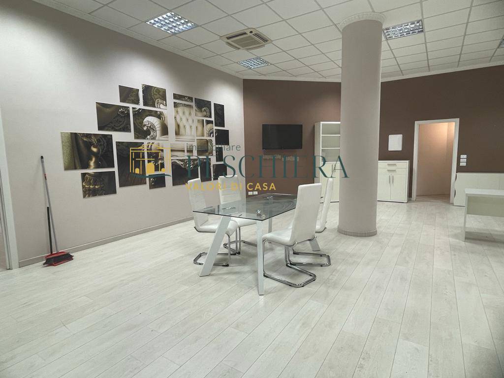 Studio/Ufficio in affitto a Desenzano del Garda, Rivoltella del Garda