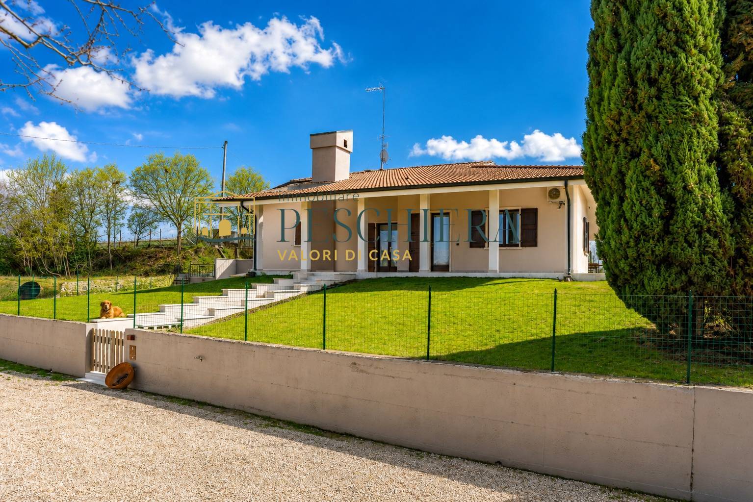 Appartamento in vendita a Valeggio sul Mincio, Generica