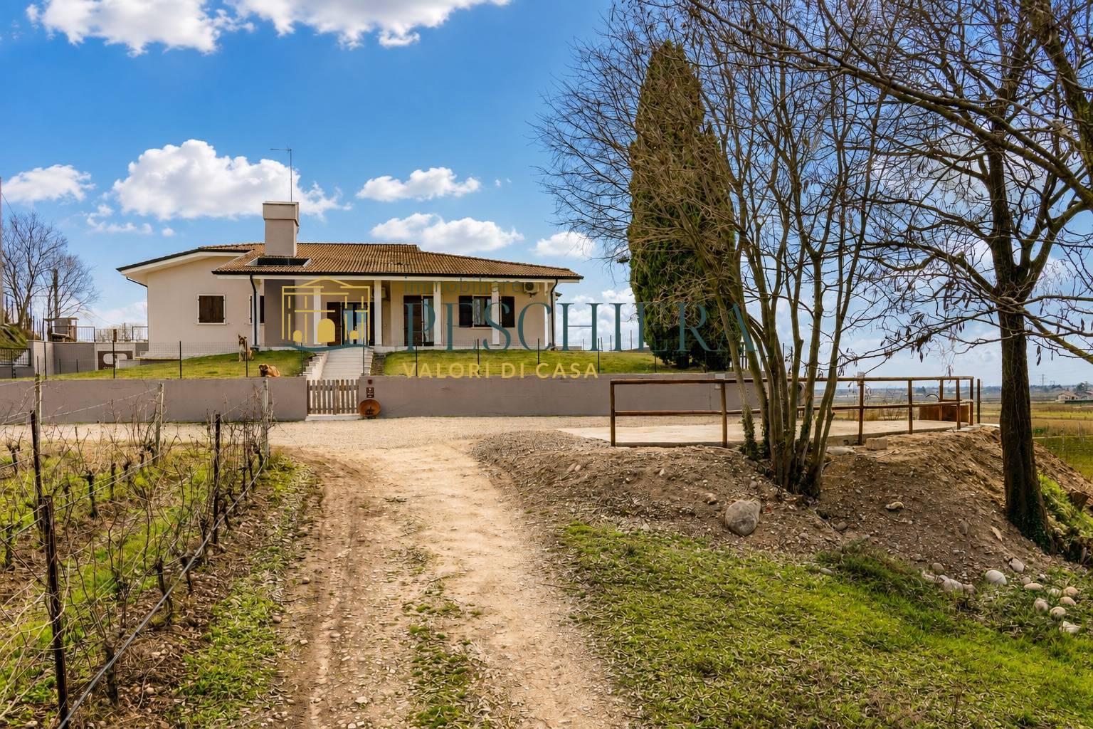 Appartamento in vendita a Valeggio sul Mincio, Generica