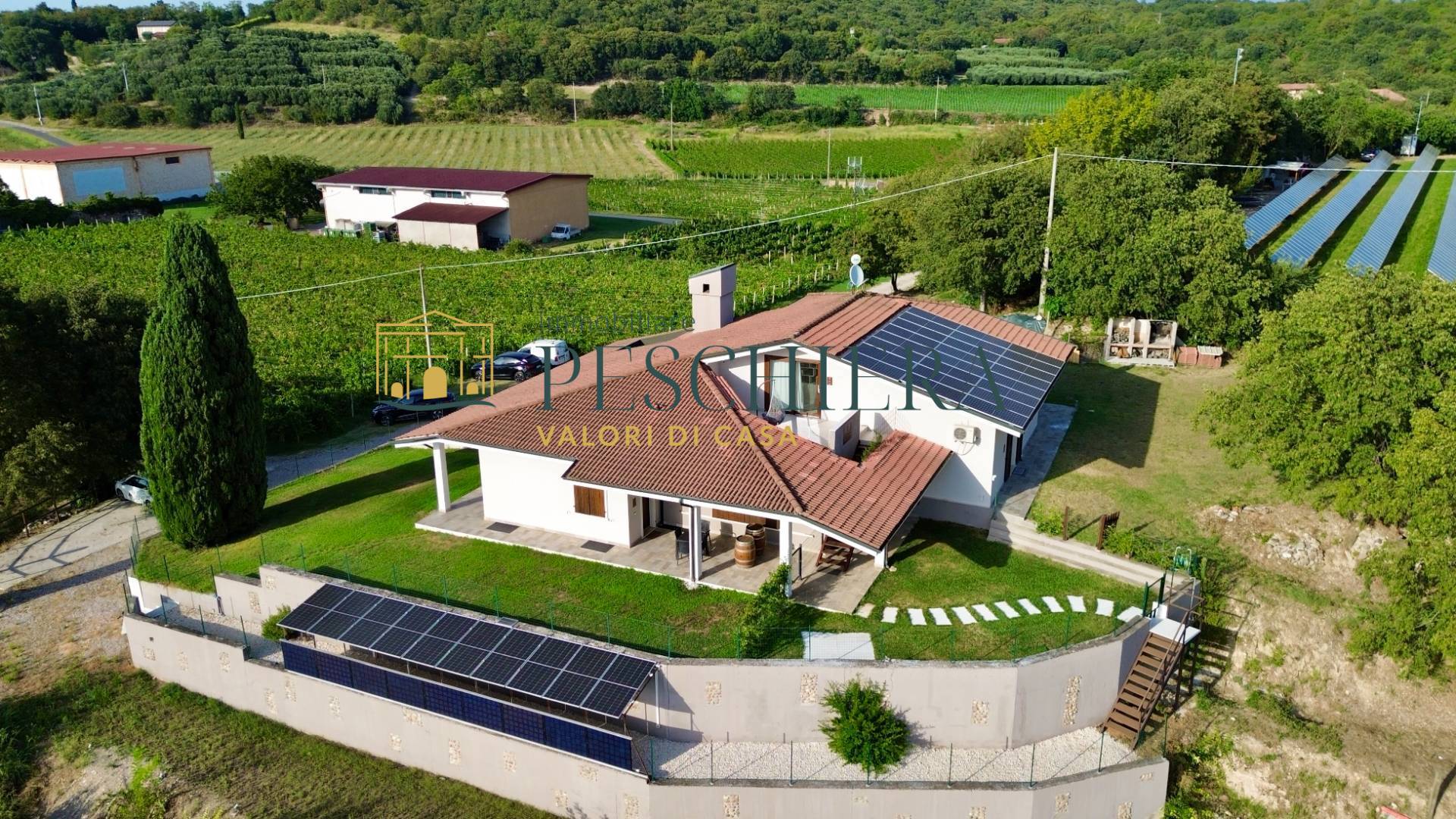 Appartamento in vendita a Valeggio sul Mincio, Generica