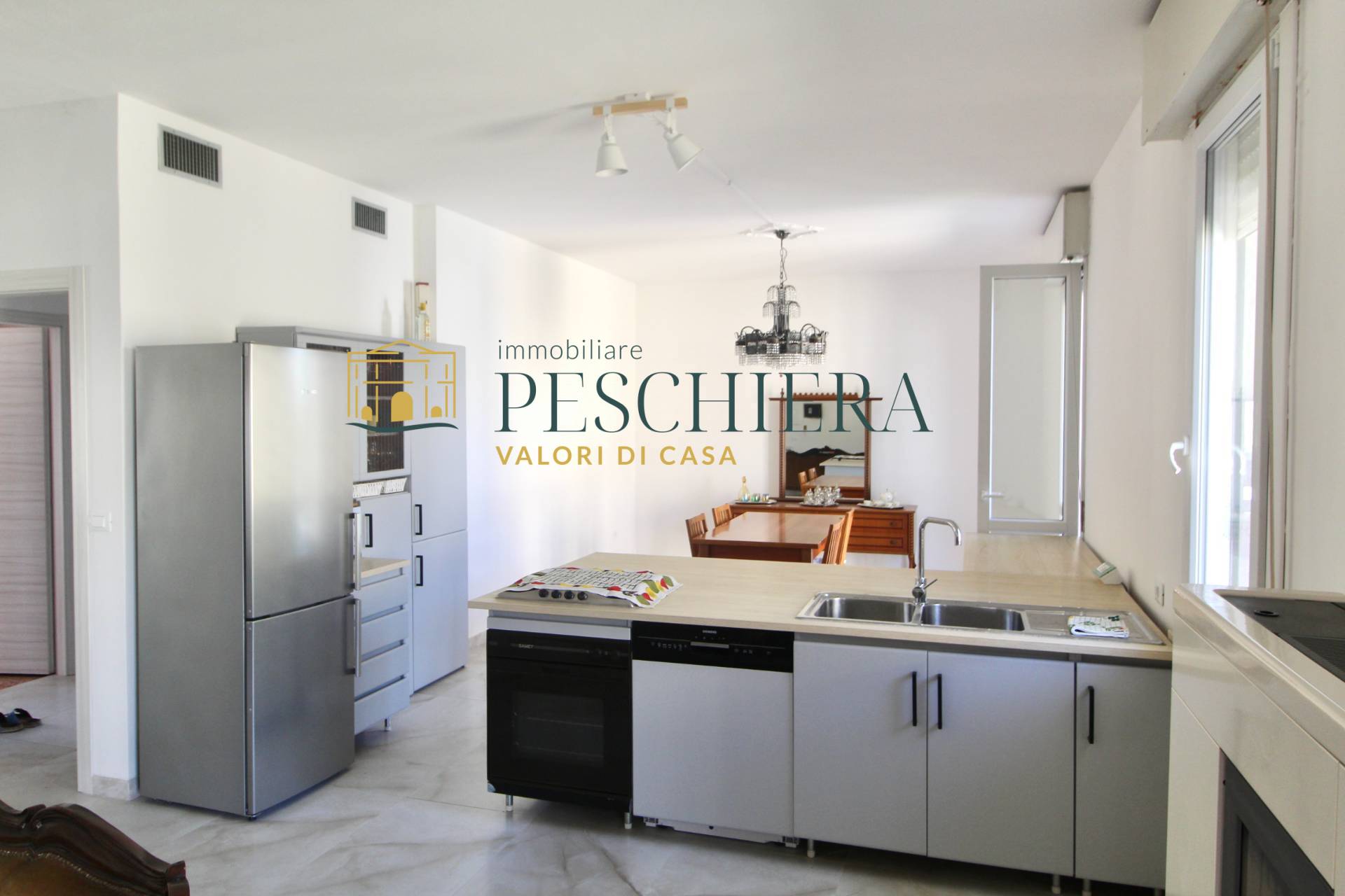 Casa bi/trifamiliare in vendita a Peschiera del Garda, Generica