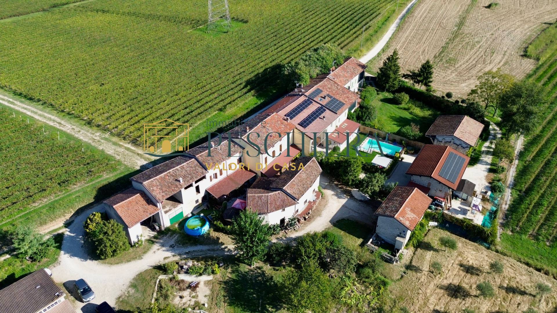 Casa indipendente con terreno in vendita a Pozzolengo