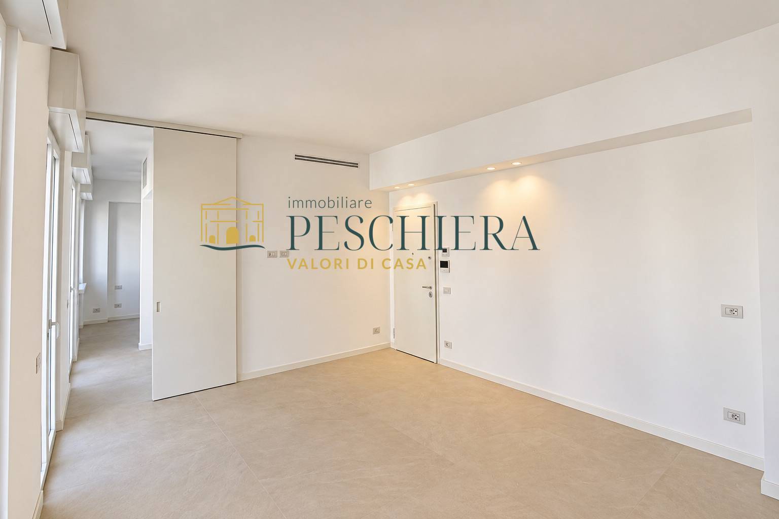 Appartamento in vendita a Valeggio sul Mincio, Generica