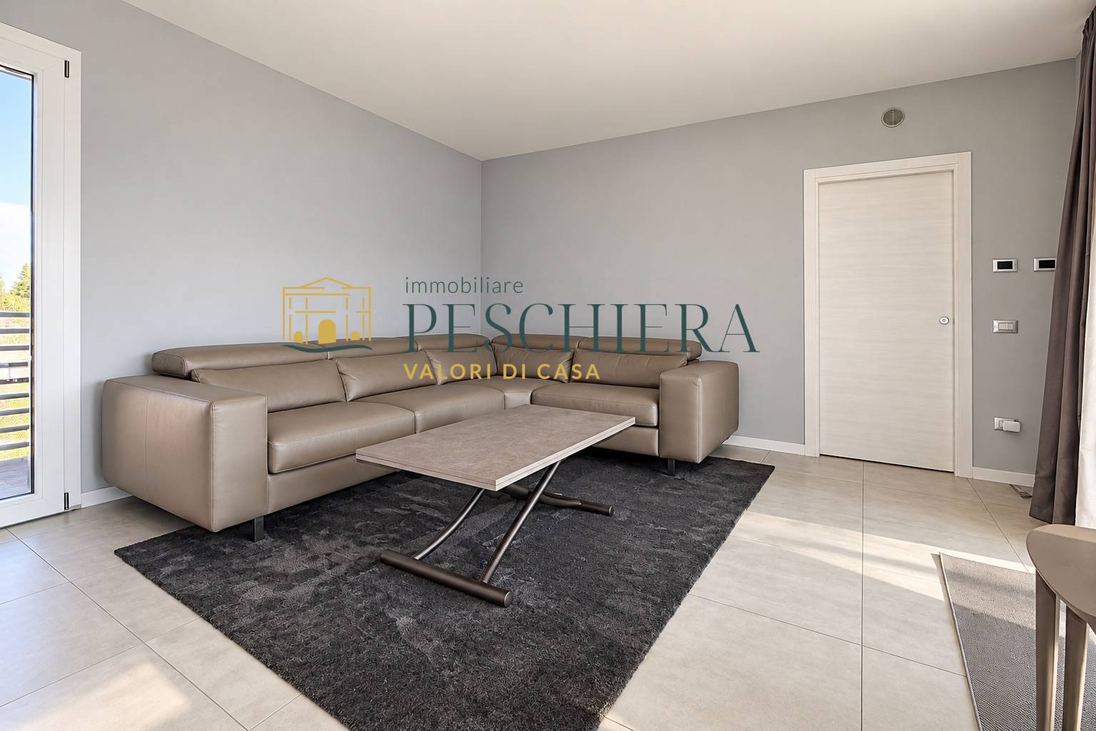 Appartamento in vendita a Valeggio sul Mincio, Generica