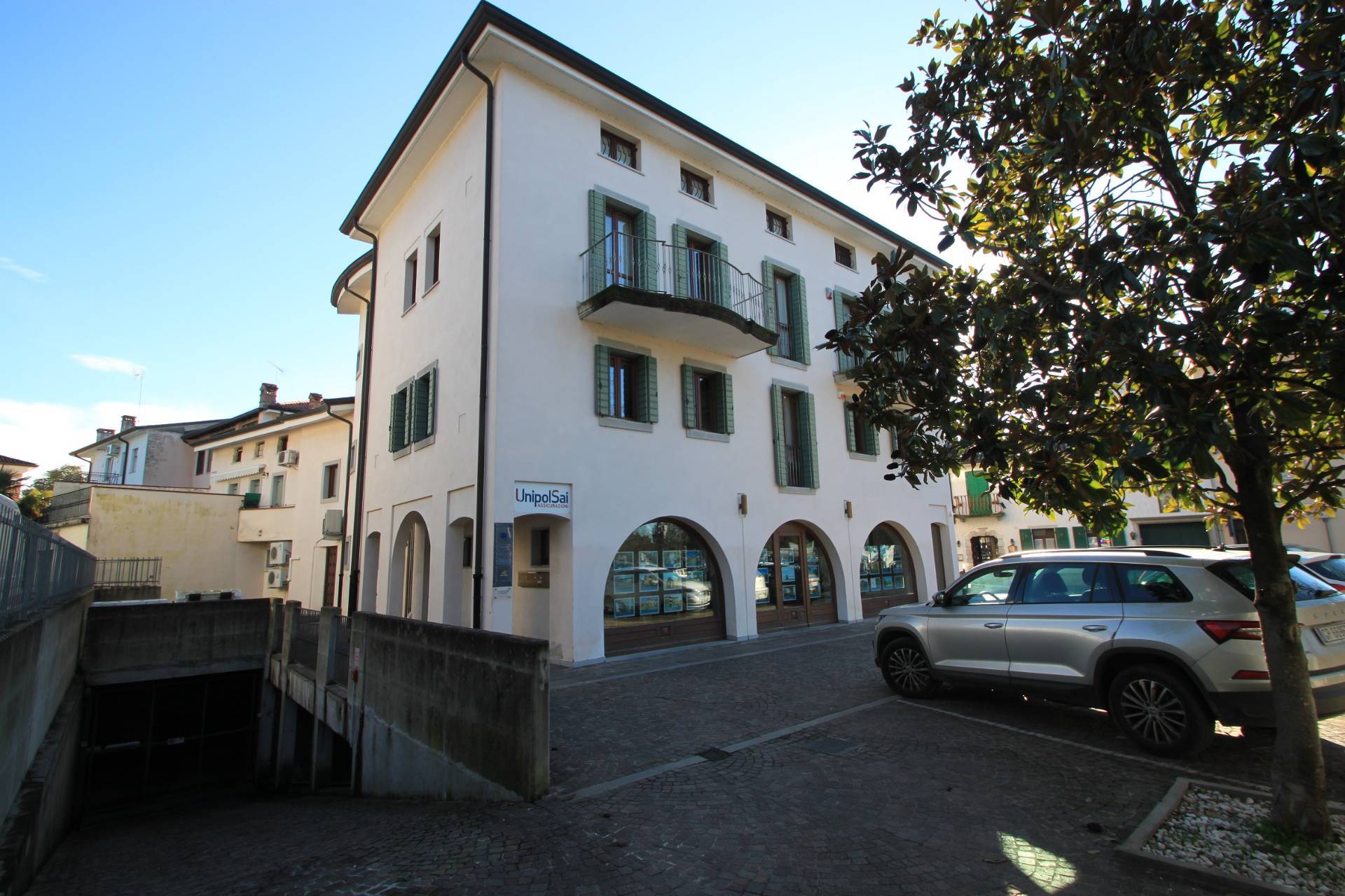 Box/Garage 15mq in vendita a Gradisca d'Isonzo