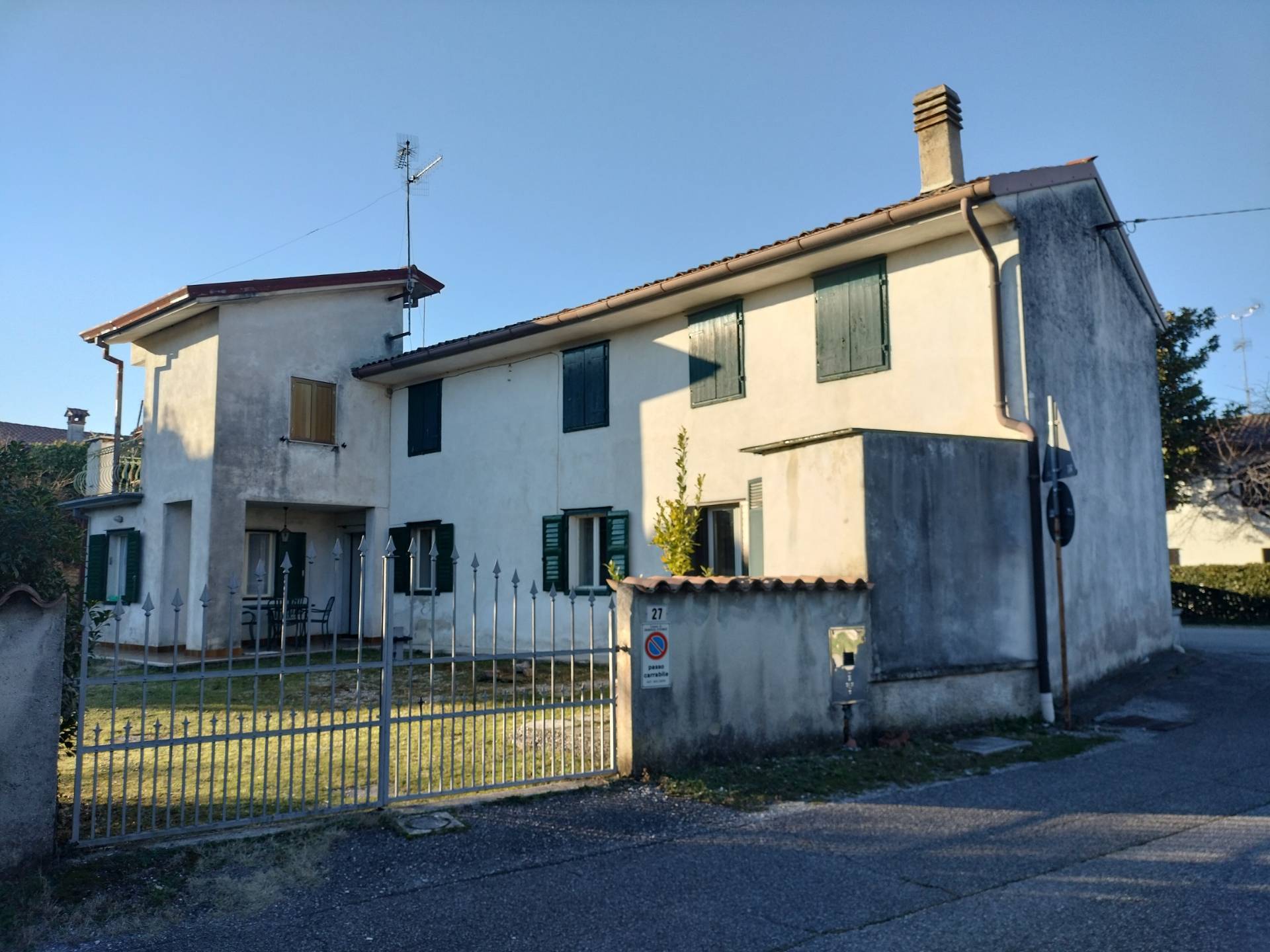 Villa bifamiliare in vendita a Gradisca d'Isonzo
