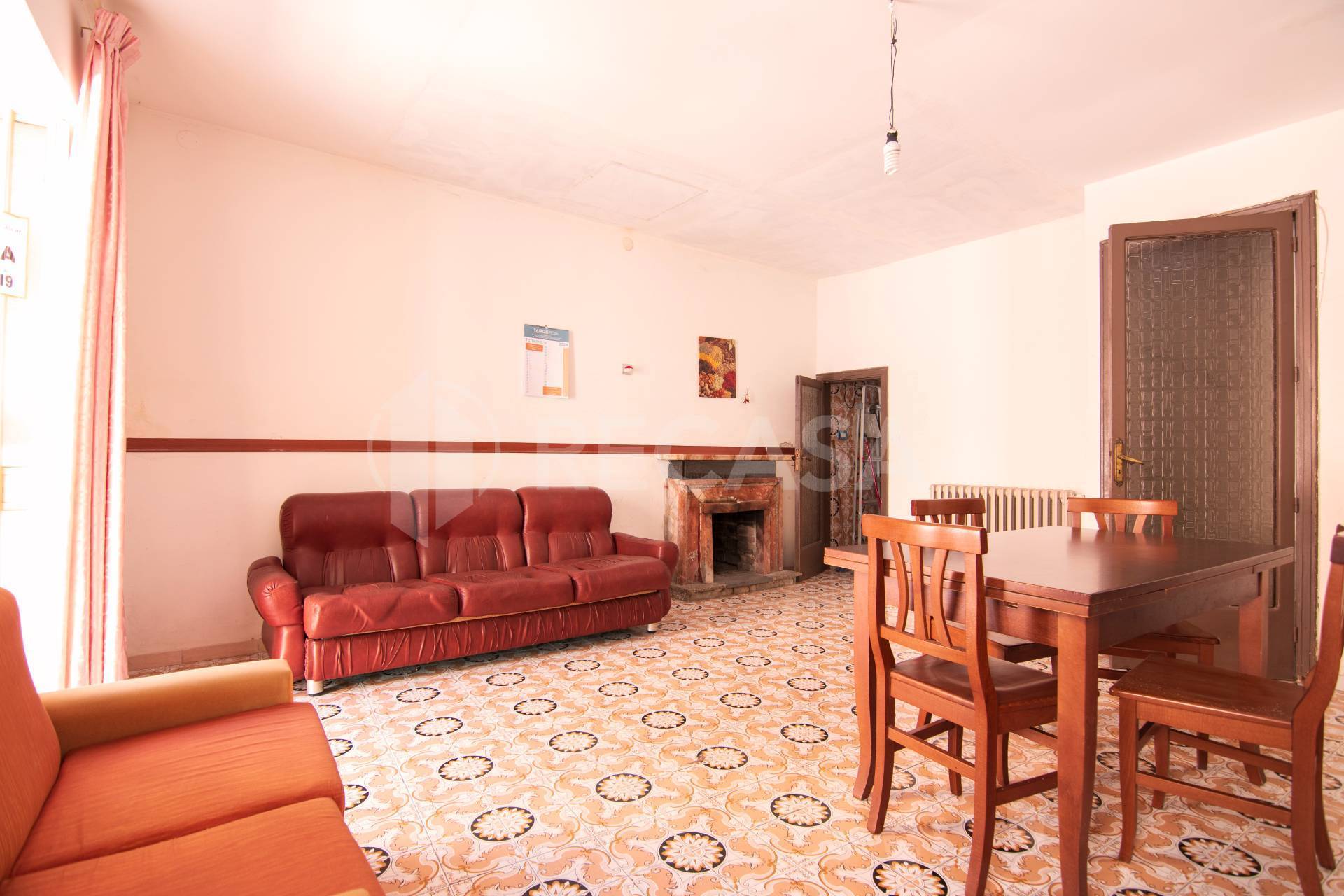 Casa Semindipendente in vendita a Aiello del Sabato, Tavernola San Felice