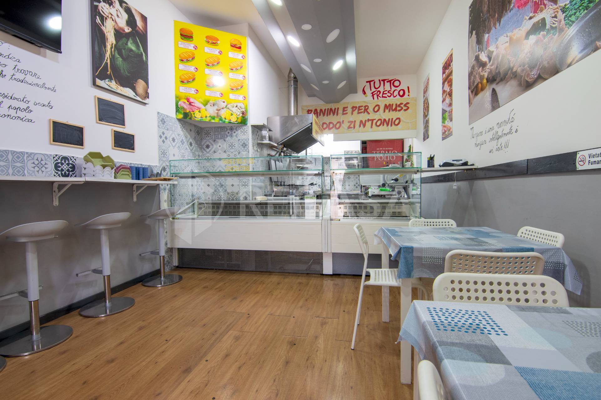 Attivit commerciale in vendita a Atripalda