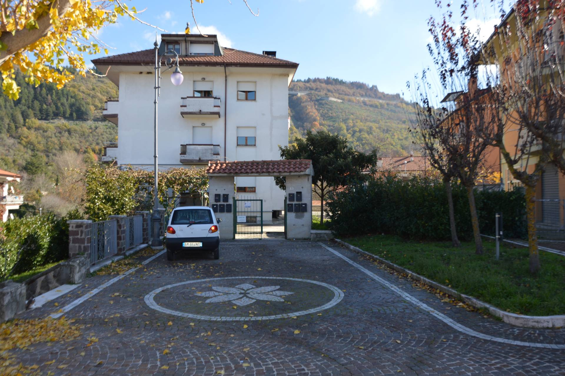 Appartamento in vendita a Sorbo Serpico