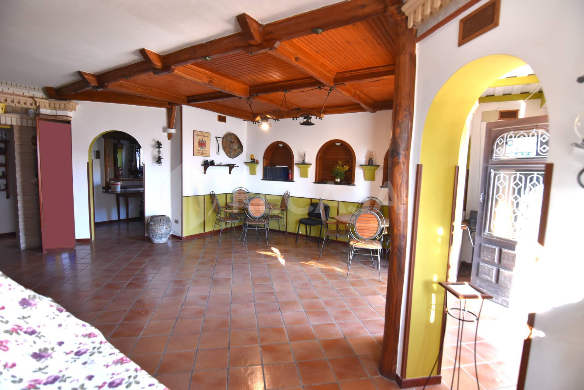 Locale commerciale in vendita a Capriglia Irpina