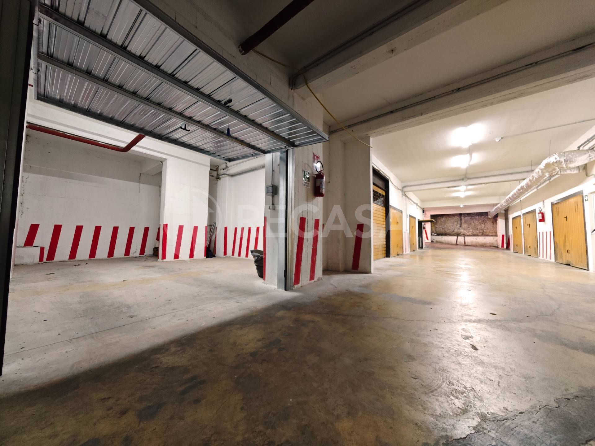 Box o garage in vendita a Avellino, Centro