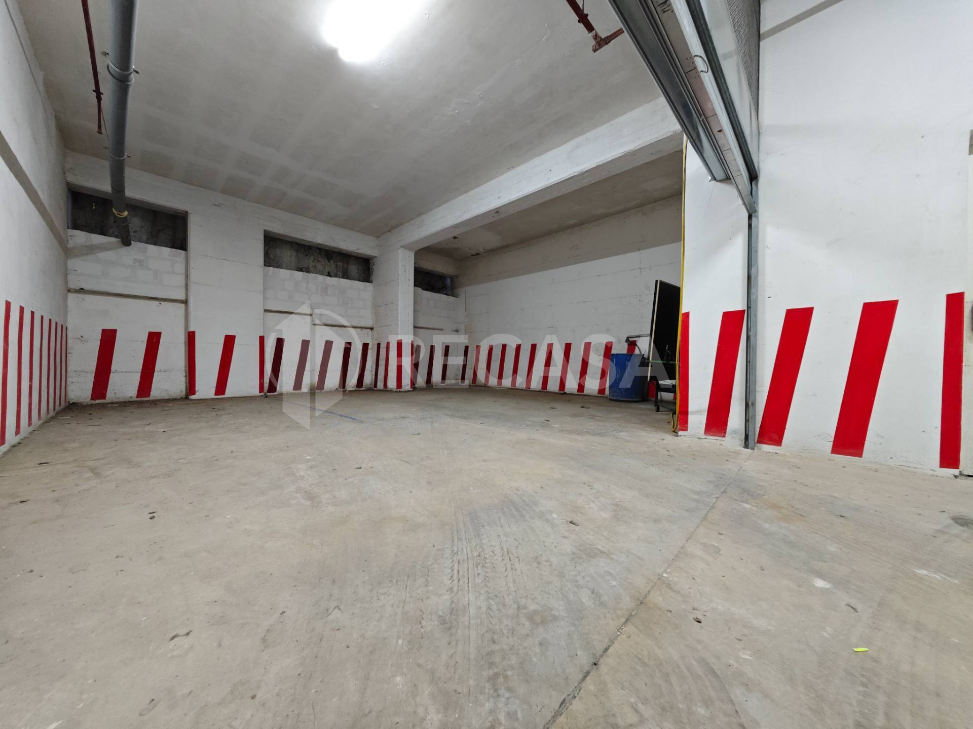 Box o garage in vendita a Avellino, Centro