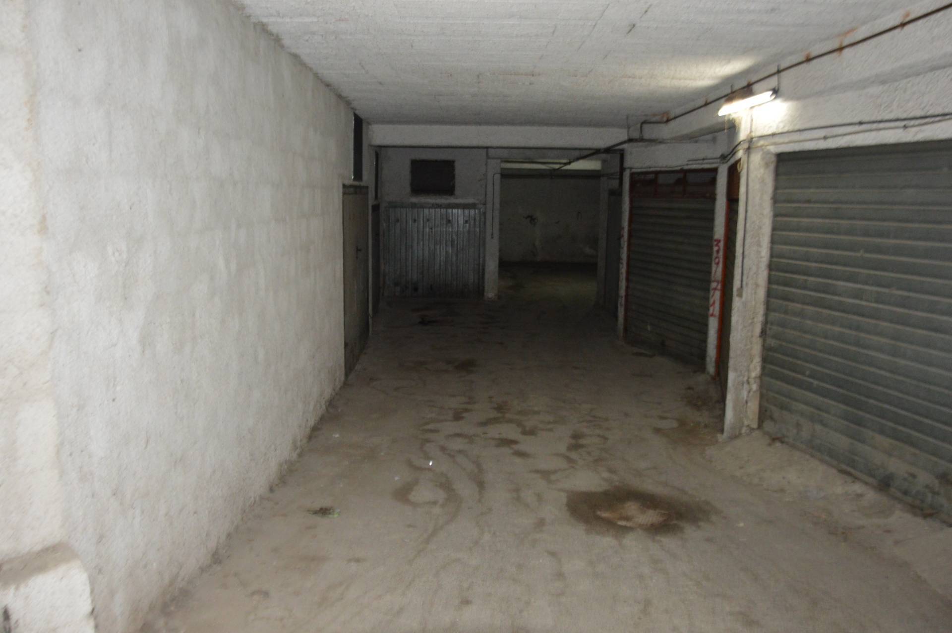 Deposito in vendita a Atripalda