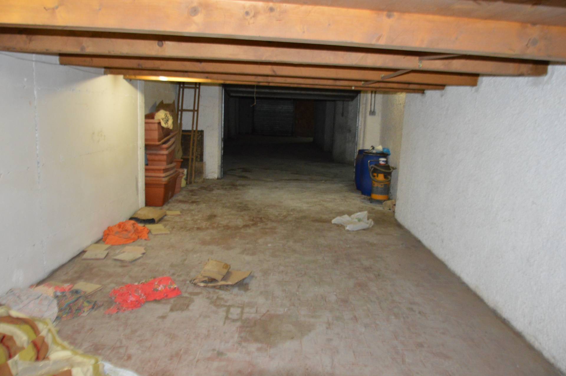 Deposito in vendita a Atripalda