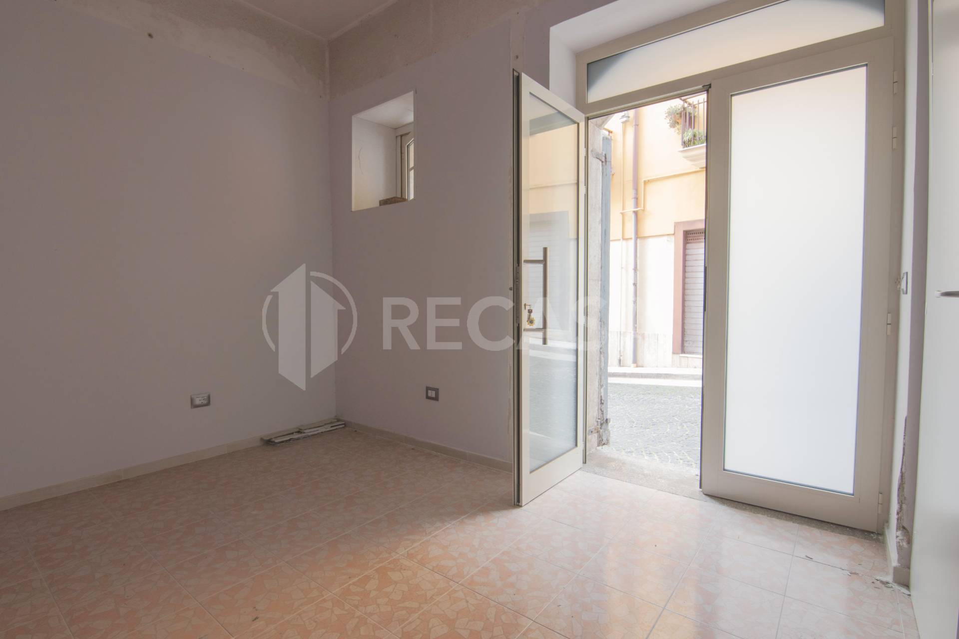 Studio/Ufficio in affitto a Manocalzati