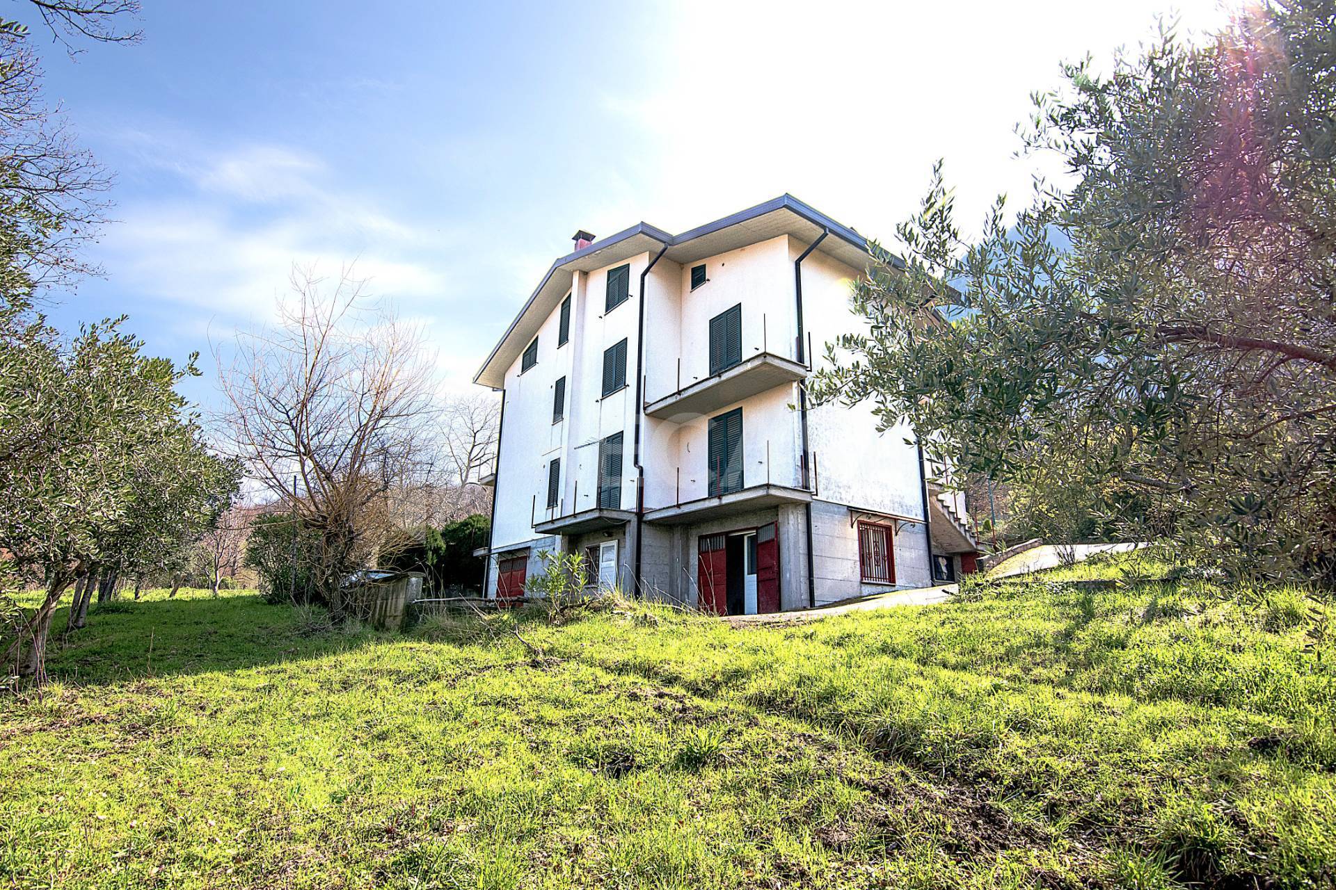 Casa singola in vendita a Chiusano di San Domenico