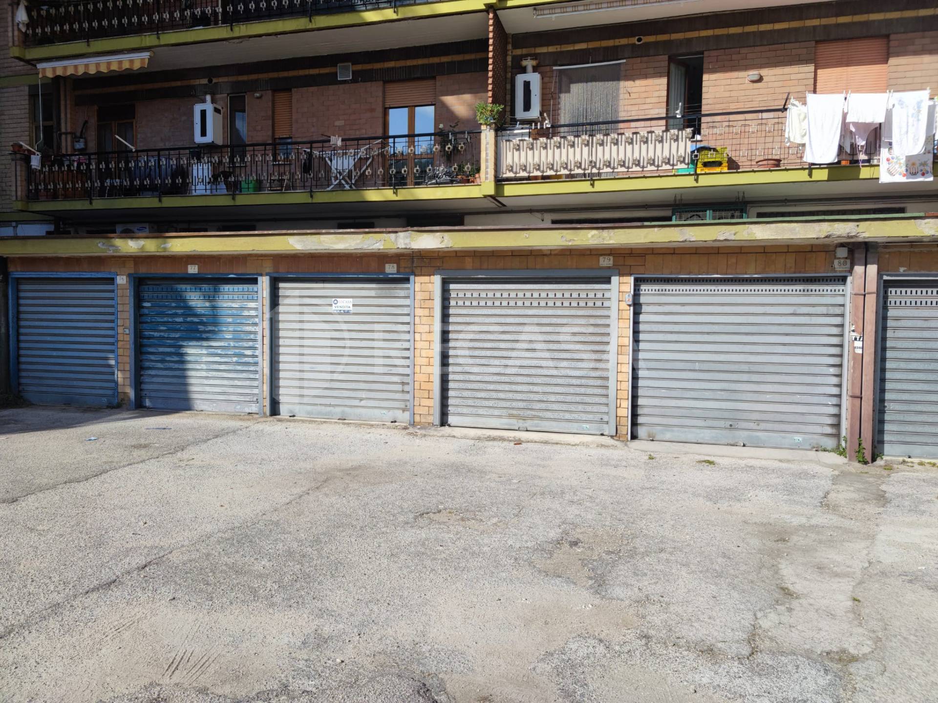 Box o garage in vendita a Atripalda