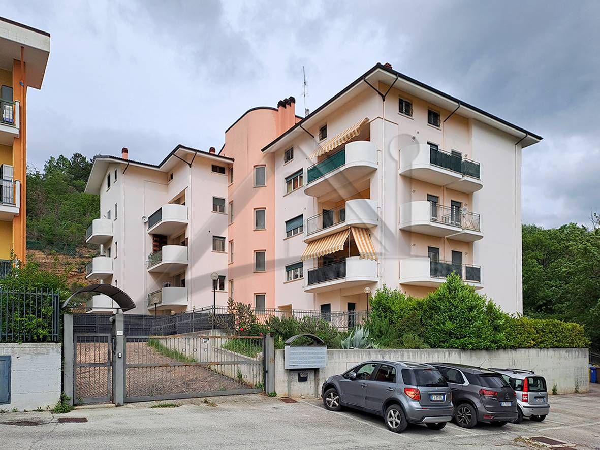 Appartamento in vendita a L'Aquila, Paganica - Tempera