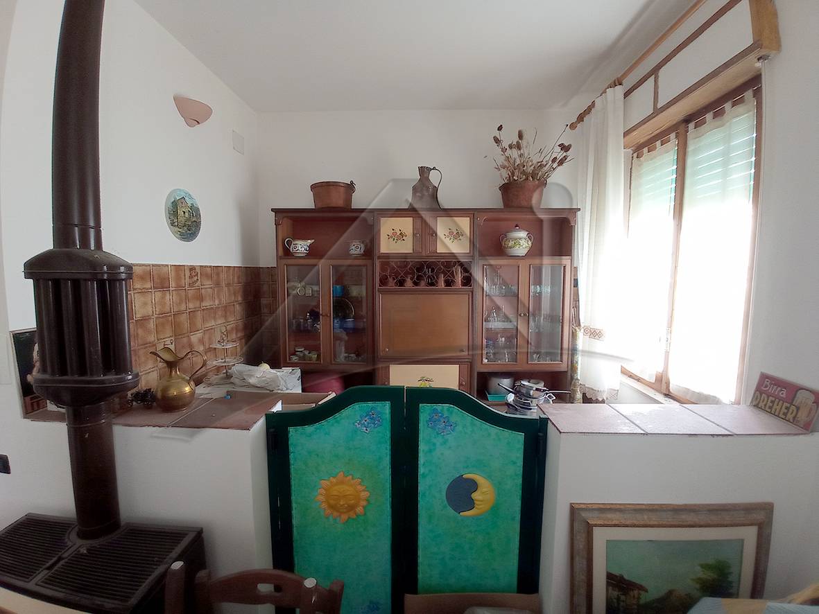 Casa singola in vendita a Prata d'Ansidonia