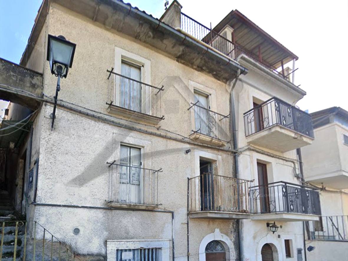Casa singola in vendita a San Demetrio ne' Vestini, Villa Grande