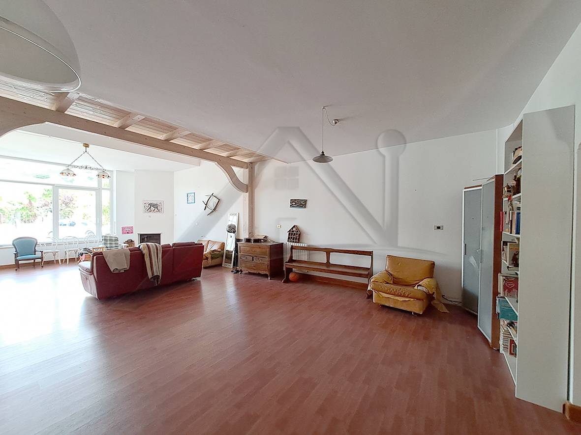 Casa singola in vendita a Sant'Eusanio Forconese