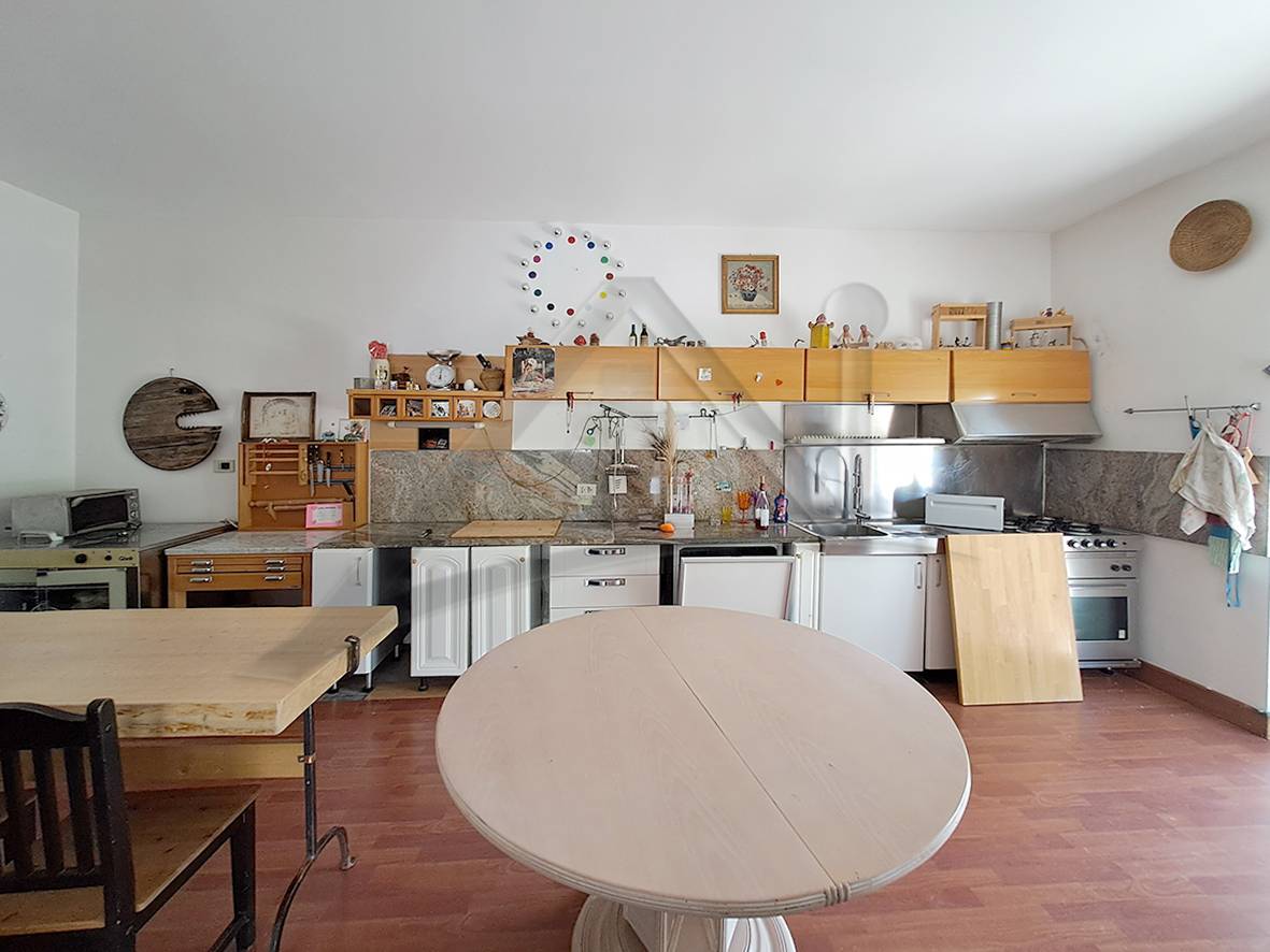 Casa singola in vendita a Sant'Eusanio Forconese