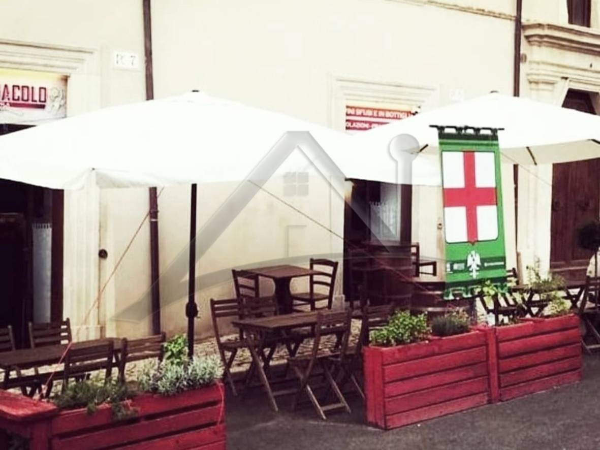 Attivit commerciale in vendita a L'Aquila, Centro storico