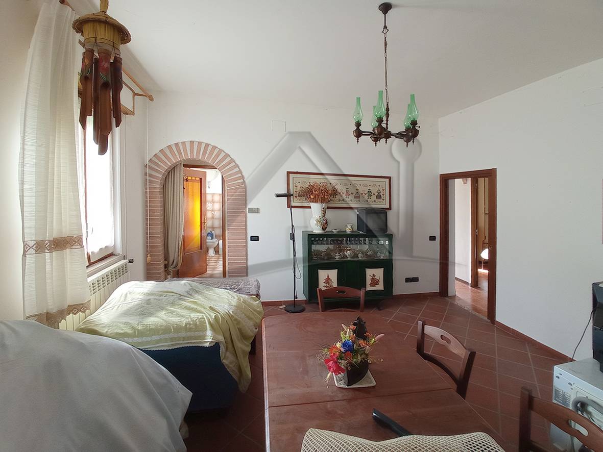 Casa singola in vendita a Prata d'Ansidonia