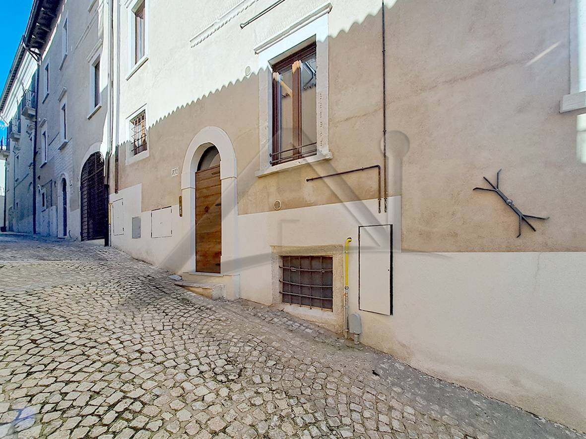 Mansarda in affitto a L'Aquila, Centro storico