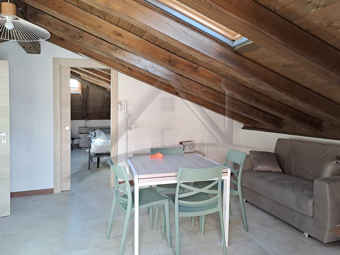 Mansarda in affitto a L'Aquila, Centro storico