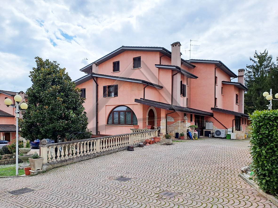 Villa in affitto a L'Aquila, Torretta