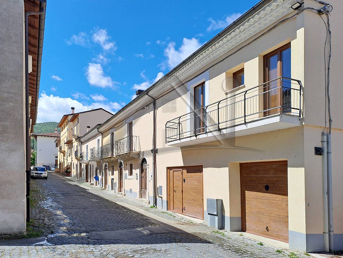 Casa singola in vendita a Sant'Eusanio Forconese