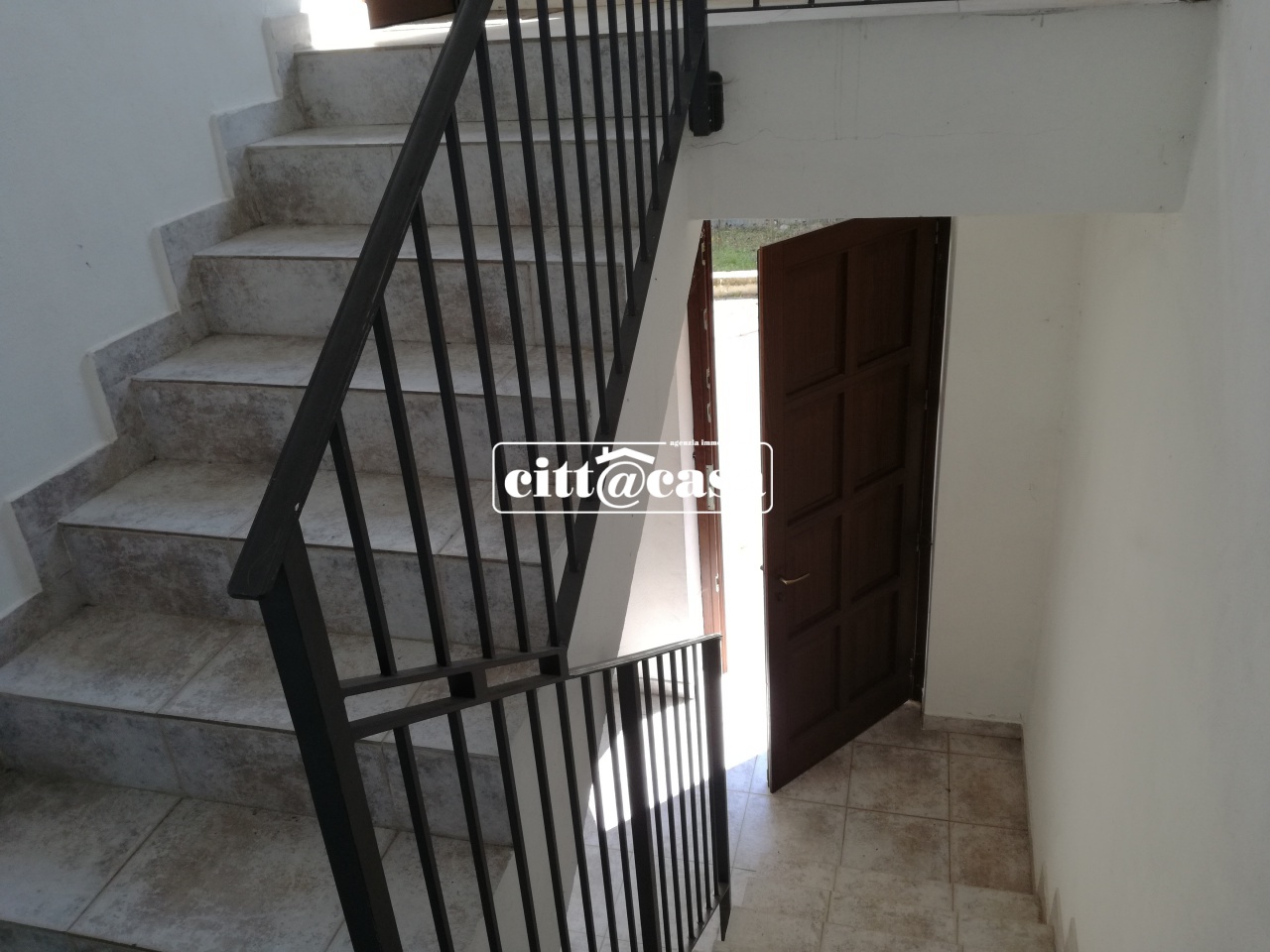 Casa indipendente con box doppio in via alessandro manzoni, Calliano