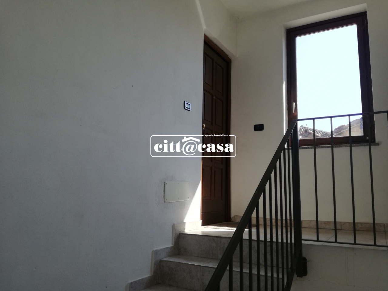 Casa indipendente con box doppio in via alessandro manzoni, Calliano