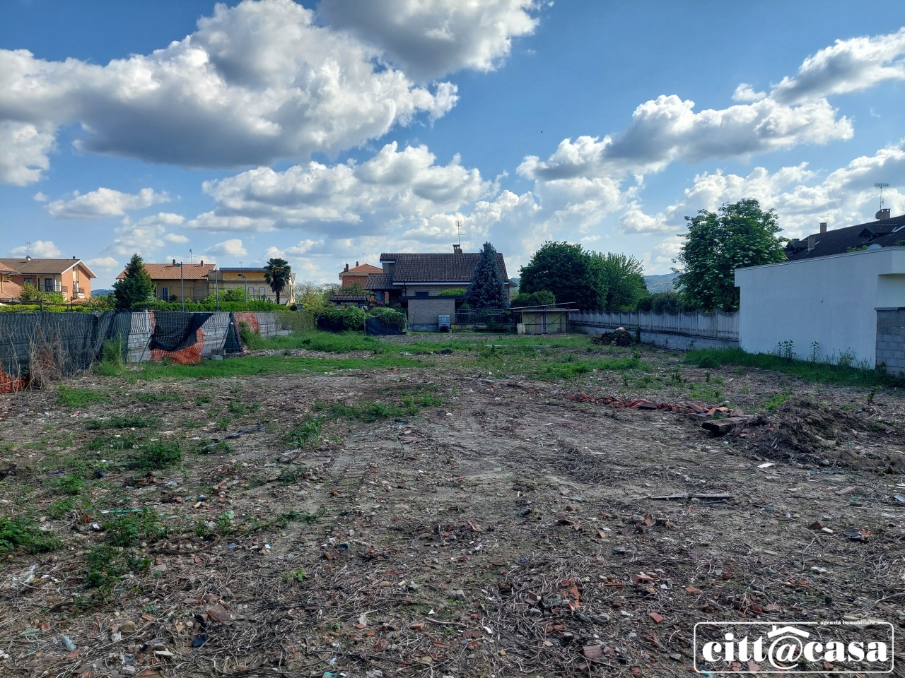 Terreno in vendita in via pietro berra, Chivasso